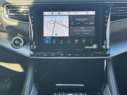 New 2025 Jeep Wagoneer L Series II w/ Convenience Group I AWD/4WD image 9