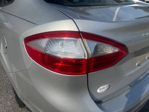 Used 2019 Ford Fiesta S FWD image 8