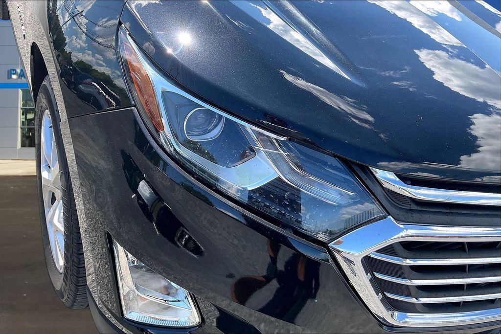 Used 2020 Chevrolet Equinox Premier FWD image 31
