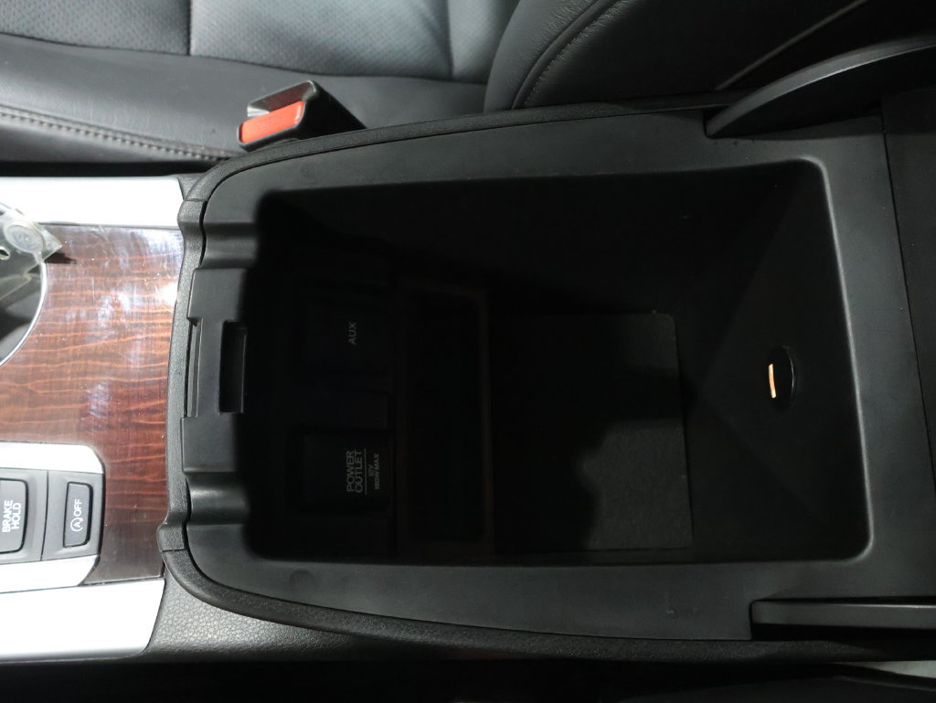 Used 2016 Acura TLX w/ Technology Package AWD/4WD image 30