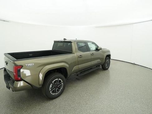 New 2025 Toyota Tacoma TRD Sport image 9