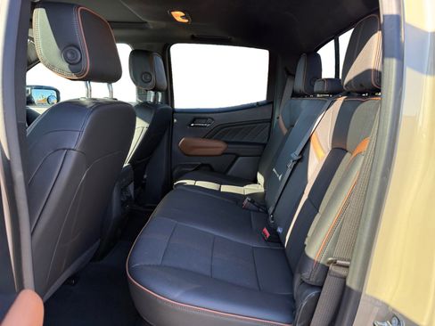 Used 2023 GMC Canyon AT4 w/ Technology Package image 16