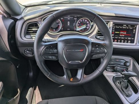 Used 2023 Dodge Challenger SXT RWD image 15