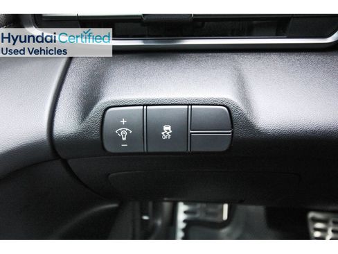 Certified 2025 Hyundai Elantra Sport FWD image 22