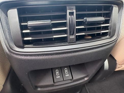 Certified 2019 Honda CR-V EX image 27