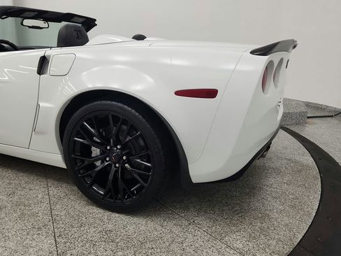 Used 2010 Chevrolet Corvette Grand Sport w/ Preferred Equipment Group RWD image 42