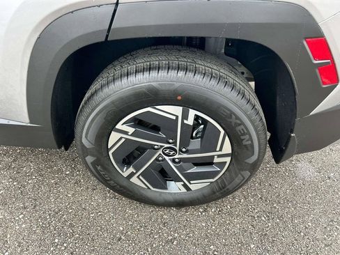 New 2026 Hyundai Tucson Blue SE image 11