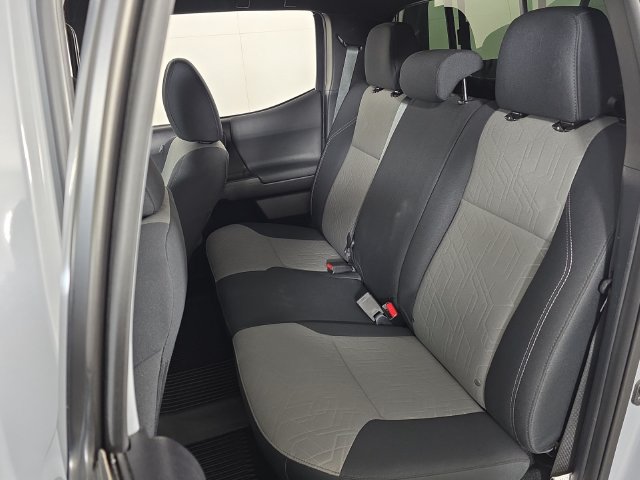 Used 2020 Toyota Tacoma TRD Sport w/ Advanced Technology Package AWD/4WD image 28