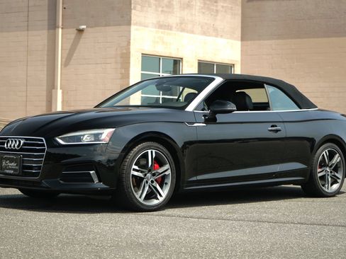 Used 2018 Audi A5 2.0T Premium Plus w/ Premium Plus AWD/4WD image 3