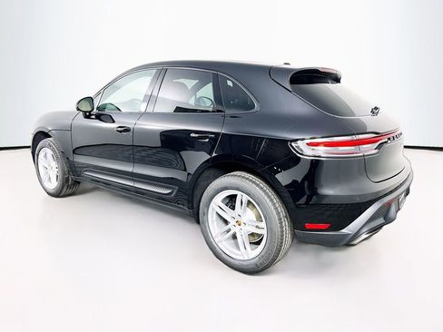 New 2026 Porsche Macan image 3
