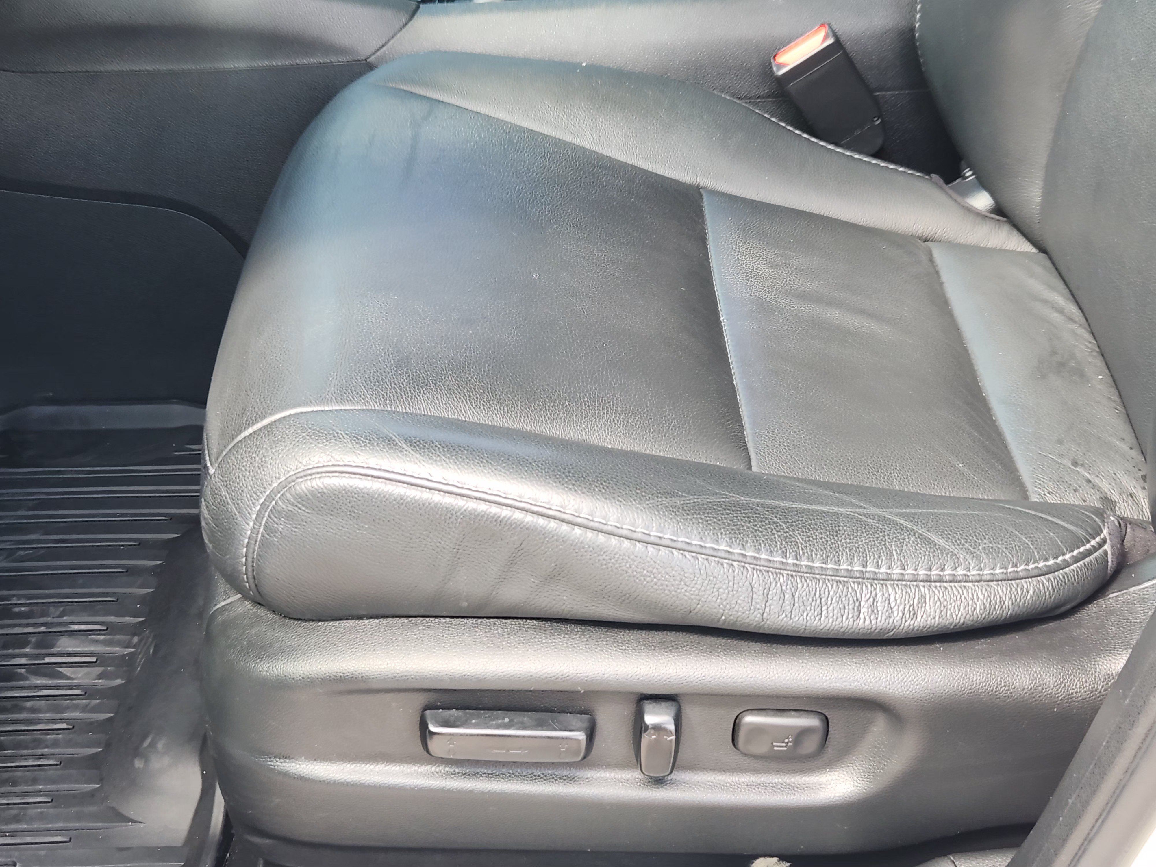 Used 2021 Honda Pilot Touring image 25