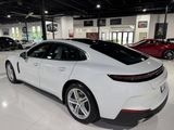 Used 2025 Porsche Panamera image 5