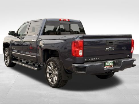 Used 2018 Chevrolet Silverado 1500 LTZ Z71 w/ Centennial Edition AWD/4WD image 9