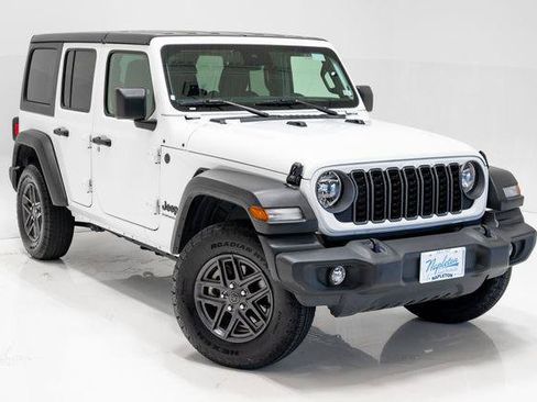 Certified 2025 Jeep Wrangler Unlimited Sport AWD/4WD image 6