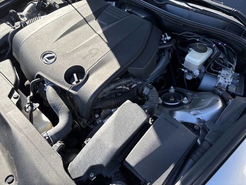 Used 2015 Lexus IS 250 image 36