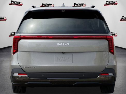 Certified 2025 Kia Carnival SX Prestige image 13