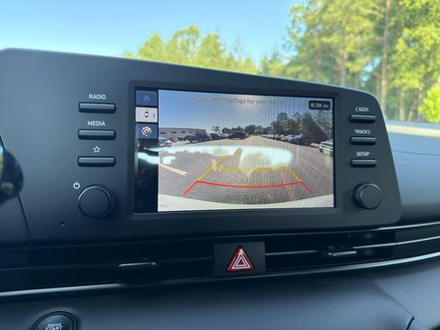 New 2026 Hyundai Elantra Sport FWD image 23