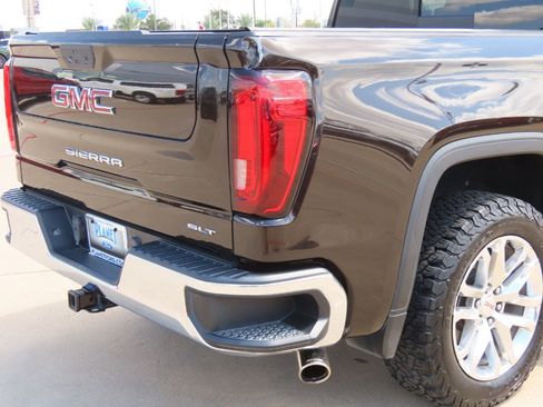 Used 2019 GMC Sierra 1500 SLT image 12