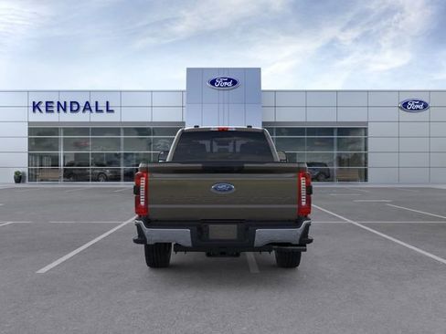 New 2026 Ford F350 XLT w/ XLT Premium Package AWD/4WD image 5