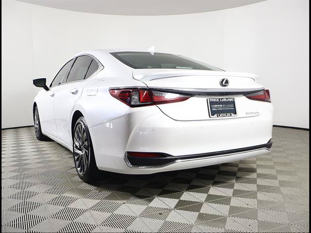 Certified 2025 Lexus ES 300h Ultra Luxury w/ Accessory Package (Z2) FWD image 4