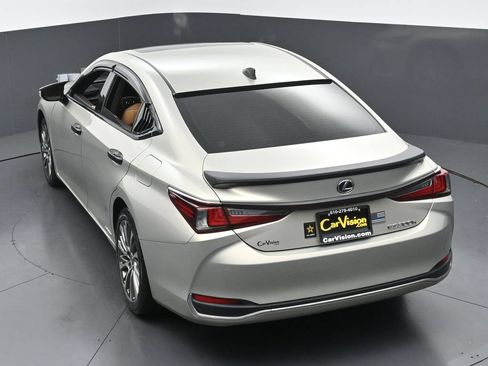 Used 2019 Lexus ES 300h w/ Premium Package FWD image 35