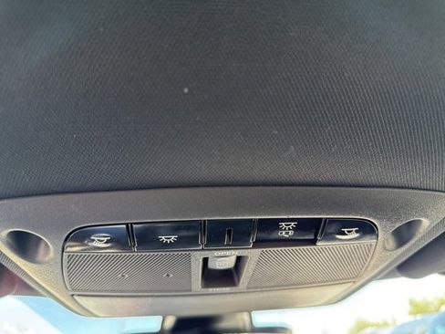 Used 2019 Nissan Maxima SR w/ Premium Package image 26