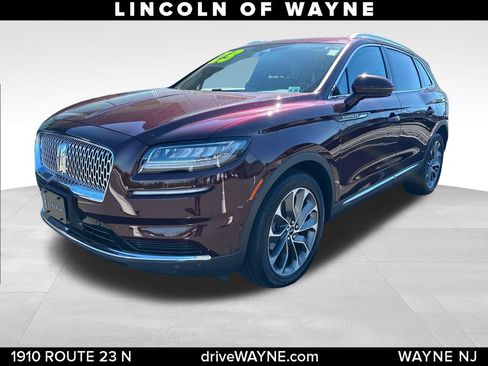Certified 2023 Lincoln Nautilus Reserve w/ Equipment Group 201A AWD/4WD image 1