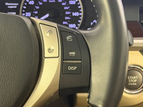 Used 2013 Lexus ES 350 w/ Luxury Pkg FWD image 16