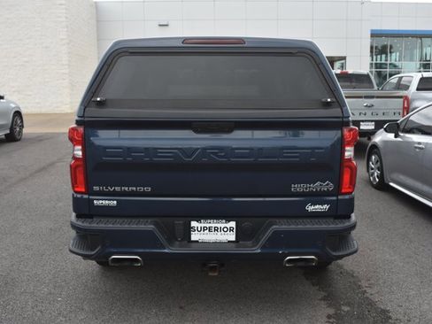 Used 2021 Chevrolet Silverado 1500 High Country w/ Technology Package AWD/4WD image 5