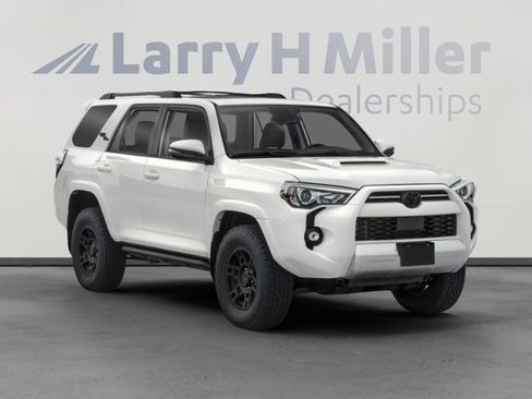 Used 2023 Toyota 4Runner TRD Off-Road Premium w/ Off Road Premium Plus Package image 6