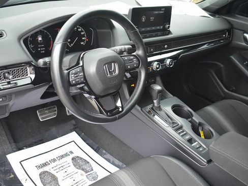 Used 2023 Honda Civic Sport image 10