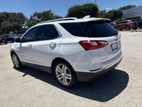 Used 2018 Chevrolet Equinox Premier FWD image 3