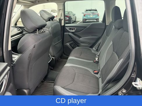 Used 2023 Subaru Forester Premium image 19
