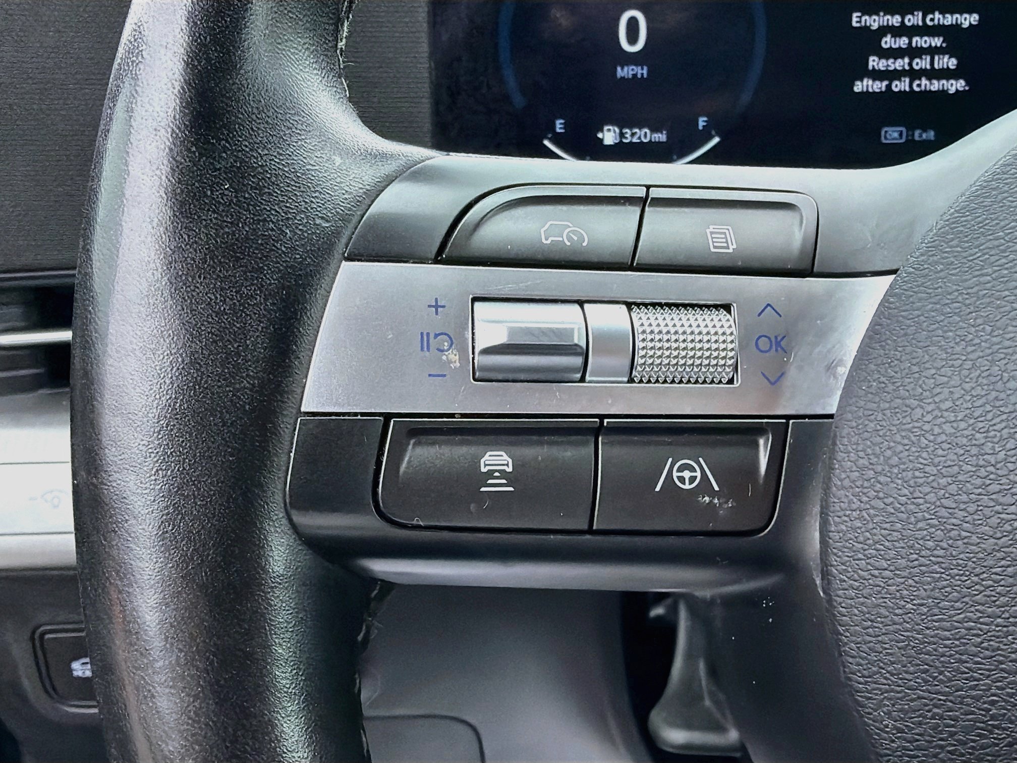 Used 2024 Hyundai Kona Limited FWD image 38