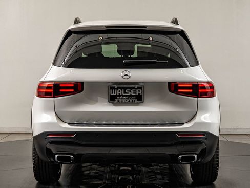 New 2026 Mercedes-Benz GLB 250 4MATIC image 6