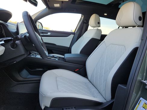 New 2026 Volkswagen Atlas Cross Sport SEL Premium R-Line image 13