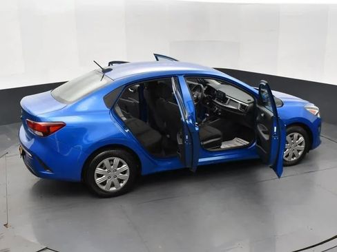Used 2023 Kia Rio S image 6