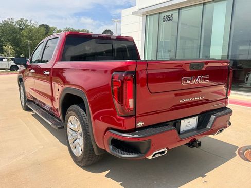 Used 2024 GMC Sierra 1500 Denali AWD/4WD image 3