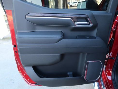 New 2026 GMC Sierra 1500 SLT w/ SLT Premium Plus Package image 22