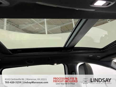 New 2026 Chrysler Pacifica Limited w/ S Appearance Package AWD/4WD image 16