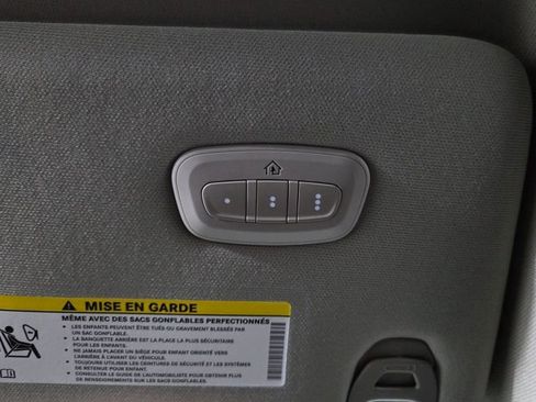 Used 2024 RAM 3500 Laramie image 28