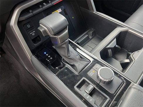 Used 2023 Toyota Tundra Limited image 22