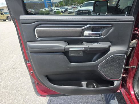 Used 2023 RAM 1500 Laramie AWD/4WD image 13