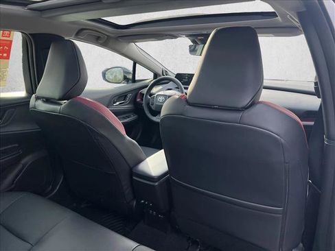 New 2026 Toyota Prius Plug-In Hybrid FWD image 18