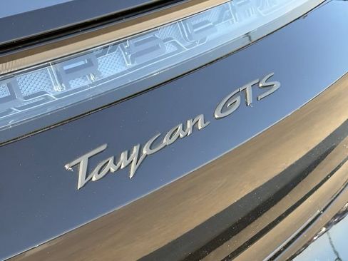 Used 2022 Porsche Taycan GTS AWD/4WD image 12