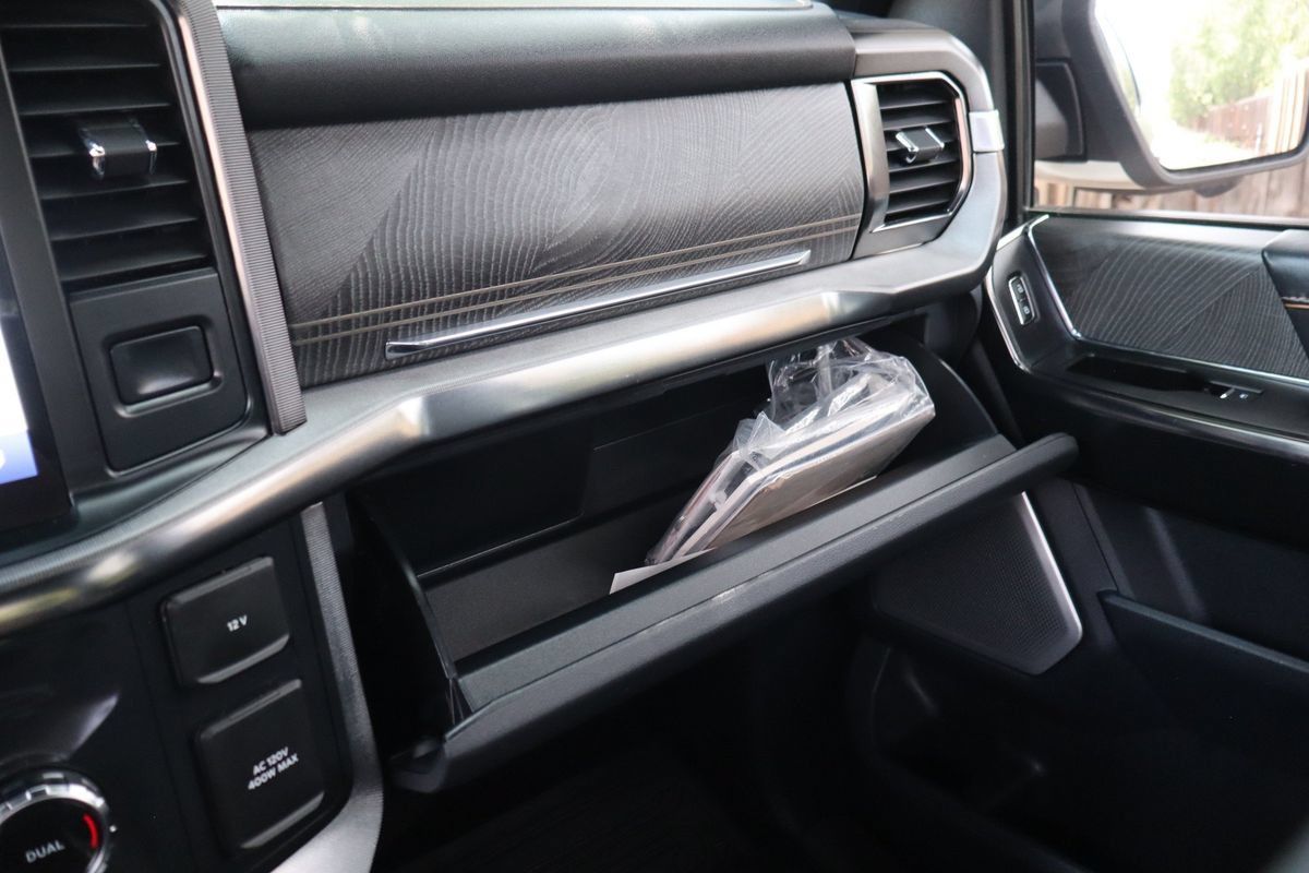 Used 2022 Ford F150 Platinum w/ Equipment Group 701A High AWD/4WD image 36