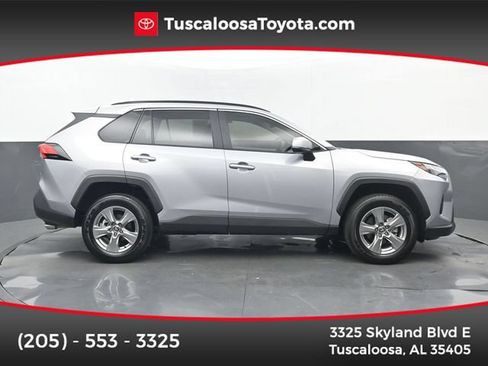 Used 2025 Toyota RAV4 XLE w/ Convenience Package FWD image 1