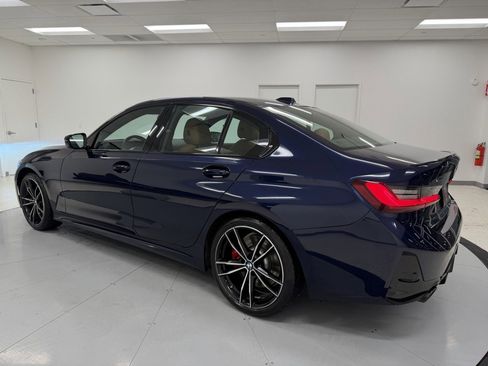 Used 2023 BMW 330i xDrive Sedan w/ M Sport Package image 5