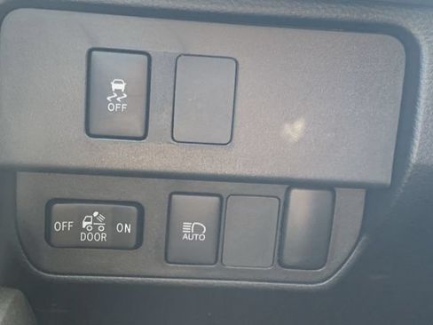 Certified 2023 Toyota Tacoma SR5 w/ Technology Package AWD/4WD image 12