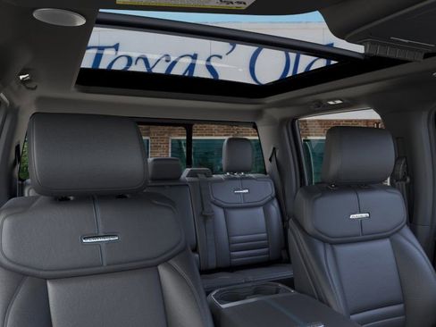 New 2025 Ford F250 Platinum w/ Tremor Off-Road Package image 22